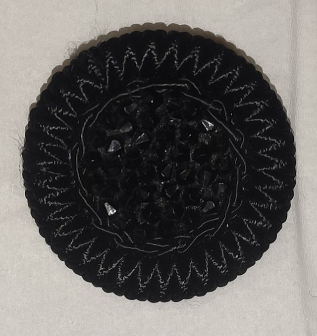 Broche Baturra Negro y Plateado