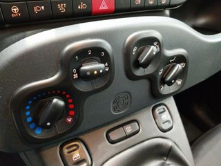 Fiat Panda Panda Hybrid 1.0 Gse 51kw (70CV)