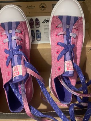 Converse Talla 38 Morado y Rosa