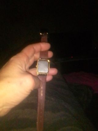 Reloj Mujer Pulsera Cuero Marrón y Dorado