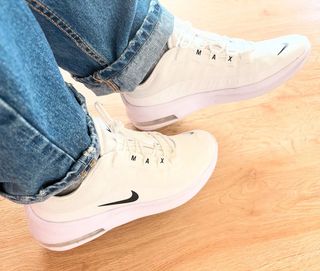 Zapatillas Nike Air Max Axis Blancas