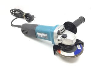 radial makita 9557nbr