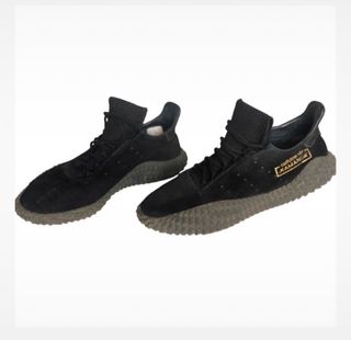 zapatillas adidas kamanda en ante negro
