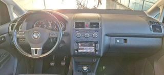 VOLKSWAGEN Touran Advance 1.6 TDI 105 CV (7 plazas)