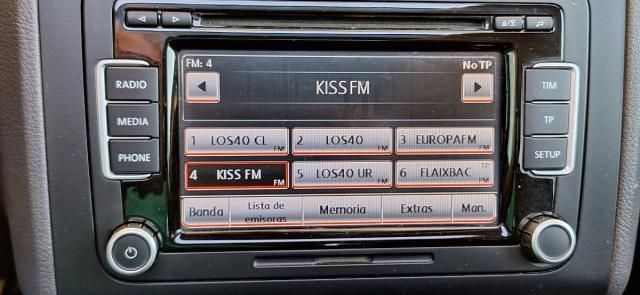 VOLKSWAGEN Touran Advance 1.6 TDI 105 CV(7 plazas)