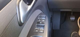 VOLKSWAGEN Touran Advance 1.6 TDI 105 CV (7 plazas)