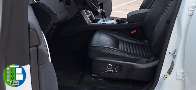 LAND ROVER Discovery Sport D165 AWD Auto MHEV SE