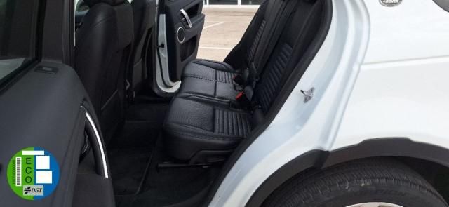 LAND ROVER Discovery Sport D165 AWD Auto MHEV SE