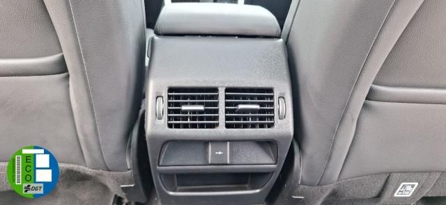 LAND ROVER Discovery Sport D165 AWD Auto MHEV SE