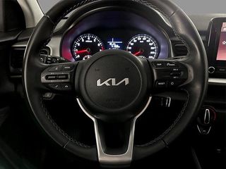 KIA STONIC 1.2 84CV CONCEPT