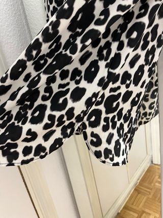 Blusa Mango Animal Print Talla S