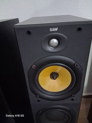 Altavoces B&W DM604 S2, Bowers, Denon, Marantz SR 