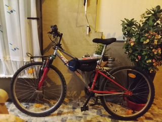 Bicicleta BTT Suspension 70€