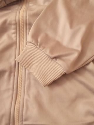 Chaqueta chándal Adidas gris y negra