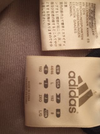 Chaqueta chándal Adidas gris y negra