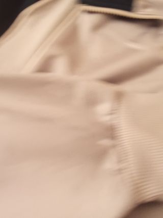 Chaqueta chándal Adidas gris y negra