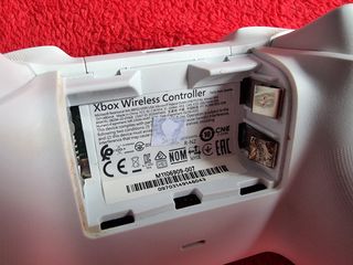 Xbox One S Blanca