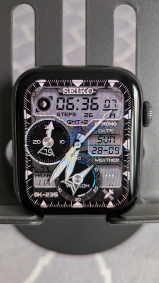 Apple Watch SE Space Gray + CASE ULTRA