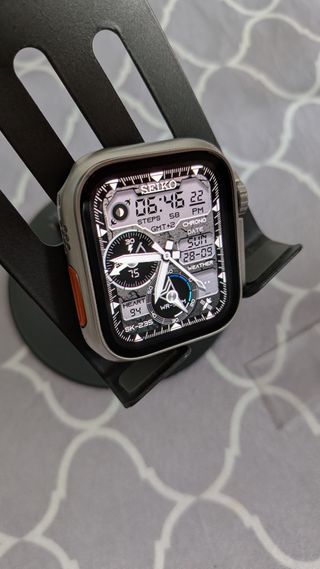 Apple Watch SE Space Gray + CASE ULTRA