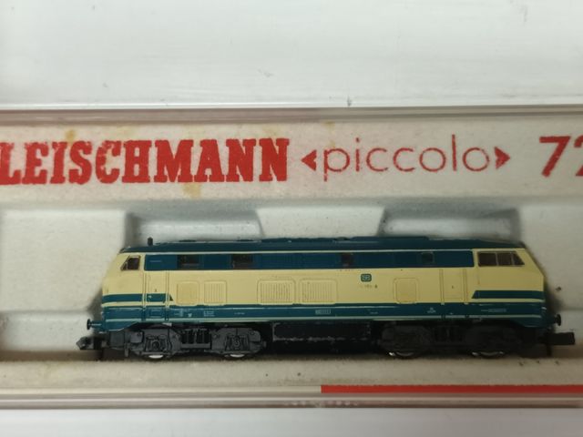 Locomotiva Fleischmann Piccolo 7233