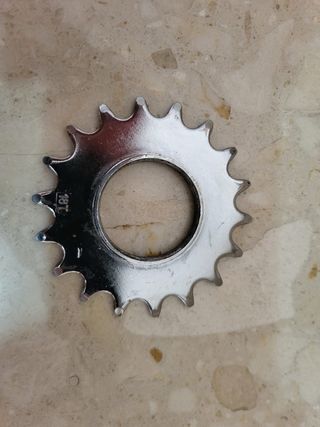 Piñón fijo 18T
