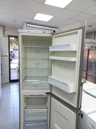 Nevera Siemens inox 