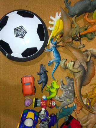 Lote Juguetes Dinosaurios y Vehículos