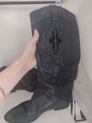 Botas altas vintage piel negras