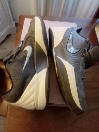 Scarpe Nike Ja Morant 2 Basket Grigio
