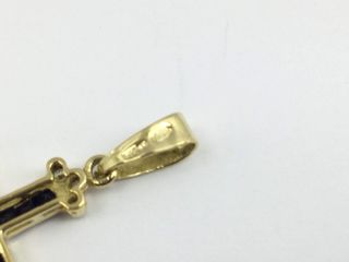 colgante oro 18k con piedra