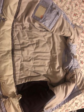 Chaqueta Quechua niña gris y morada. talla 12 años