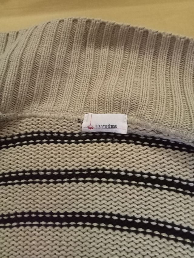 Cardigan donna rosso in misto lana