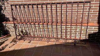Rejas de hierro forjado 2,18m x 1,21 m 
