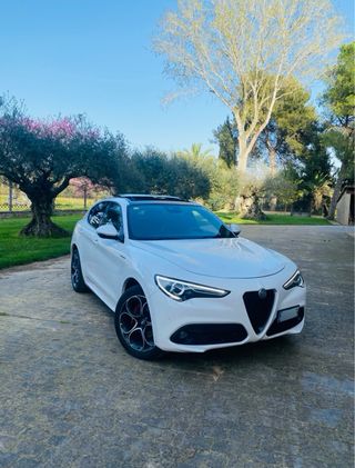 Alfa Romeo Stelvio Q4 Veloce