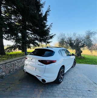 Alfa Romeo Stelvio Q4 Veloce