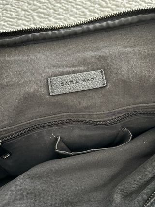 Maletín negro de cuero