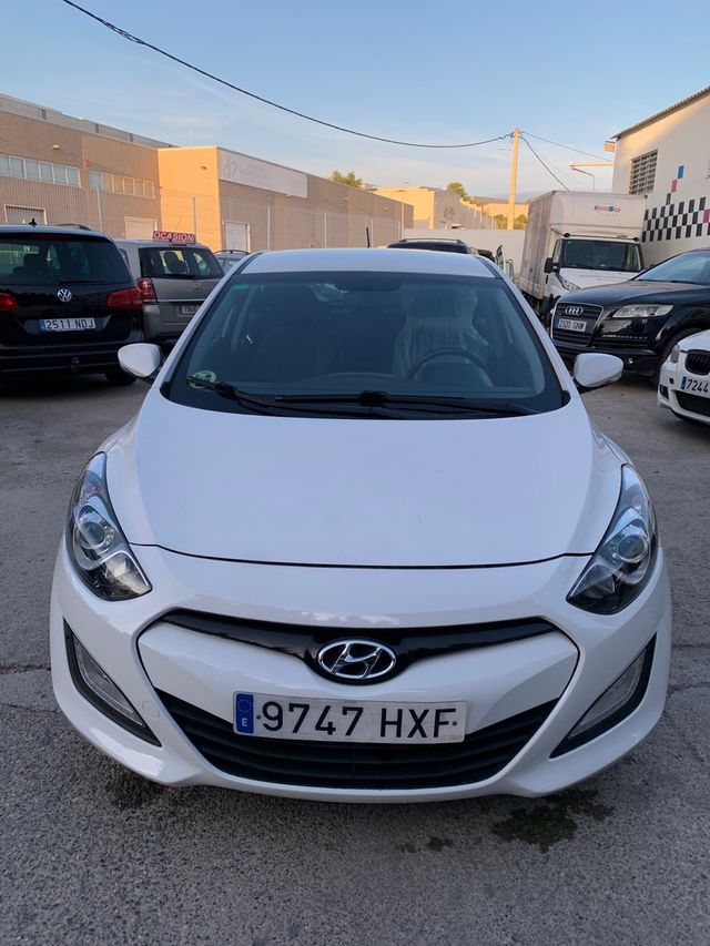 Hyundai i30 2014