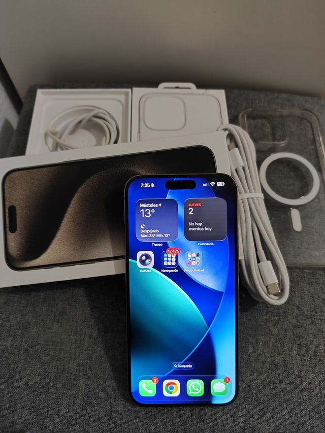 Vendo un iPhone 15 Pro Max sostitutivo Apple