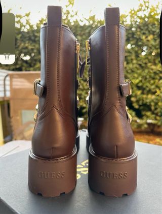 Stivaletti Guess donna coffee misura 38