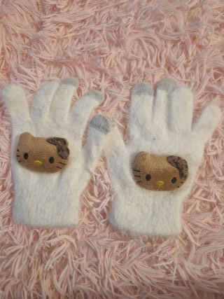 Luvas Stitch e Hello Kitty