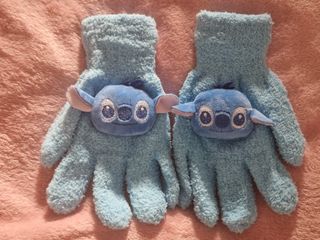 Luvas Stitch e Hello Kitty