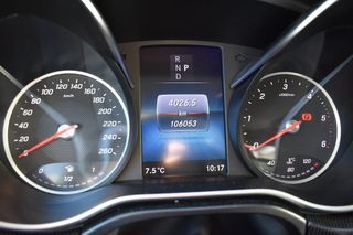 Mercedes-Benz Clase V 2021