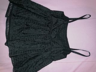 Top Zara verde con textura