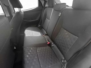 Mazda 2 1.5 e-Skyactiv 116CV Centre Line Hybrid auto