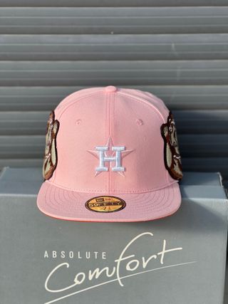 Gorra New Era Rosa y Marrón