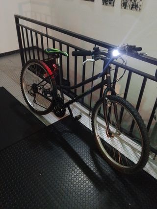Bicicleta de montaña restaurada
