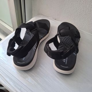 Sandalias Clarks Negras