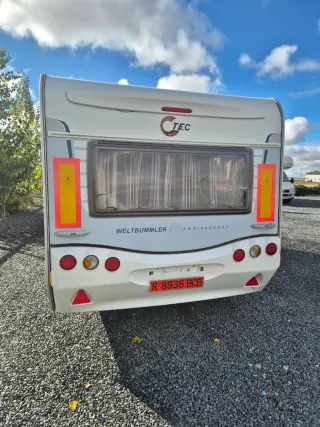 SE VENDE CARAVANA MARCA TEC 4 PLAZAS