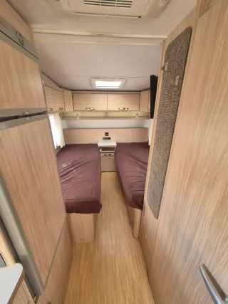 SE VENDE CARAVANA MARCA TEC 4 PLAZAS