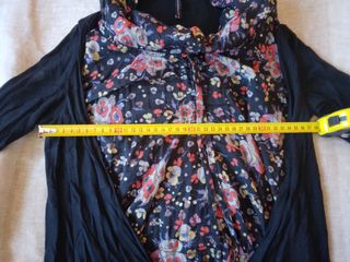 Top Naf Naf cuello  estampado floral